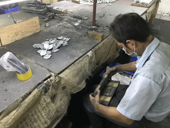 五金标牌